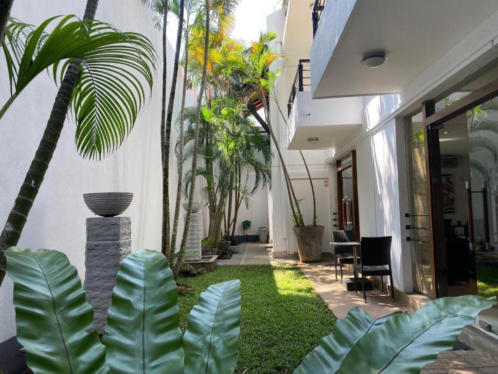 D Villas Nawala Exterior photo